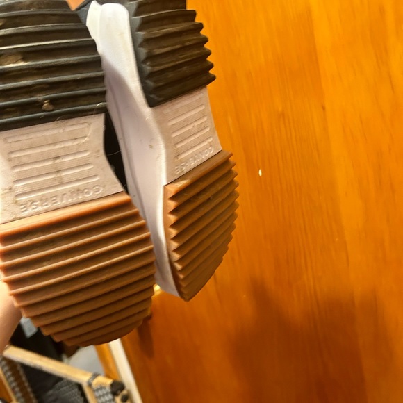 Converse Lug Sole Platforms in Black Size 7.5 - Picture 8 of 9